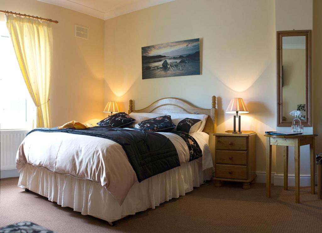 Grove House Bed & Breakfast Carlingford Room photo