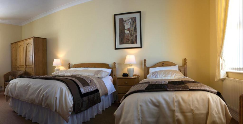 Grove House Bed & Breakfast Carlingford Room photo